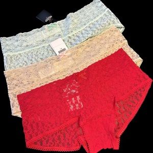 Hollister Gilly Hicks Lace Boy Shorts